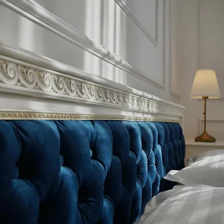 Ludovic Luxury Apartment *