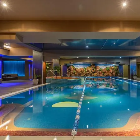 Ludovic Luxury * Bucharest