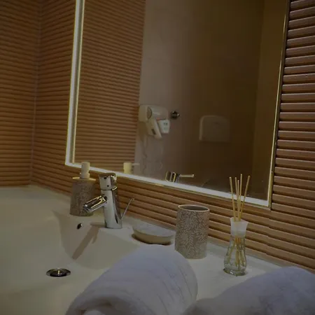 Ludovic Luxury